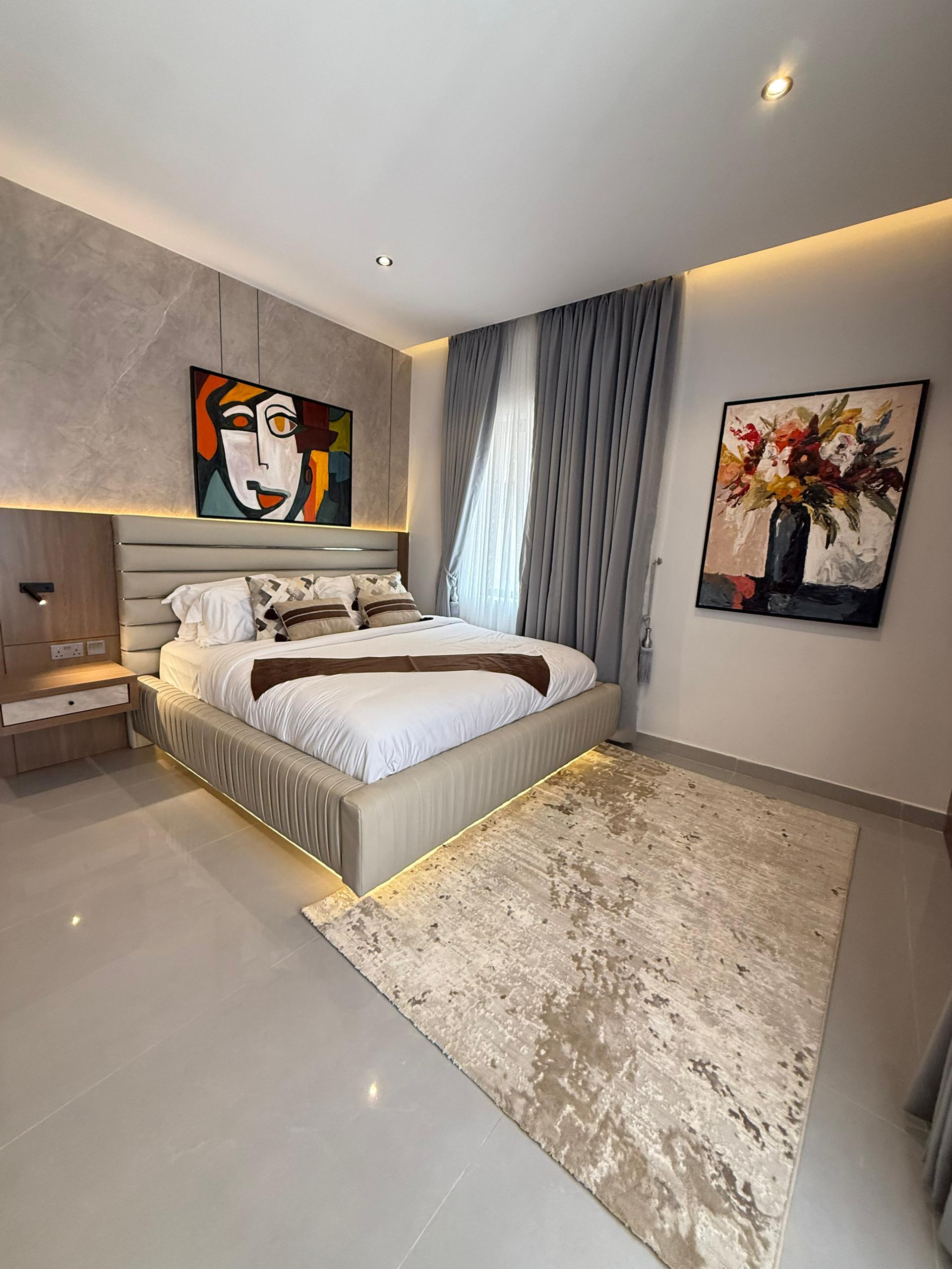 Luxury 2 & 3 bedroom apartment in Lekki phase 1