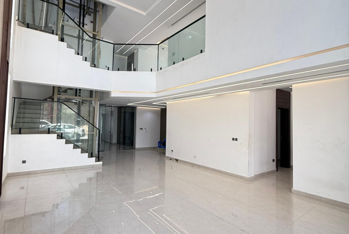 Luxury 2 & 3 bedroom apartment in Lekki phase 1